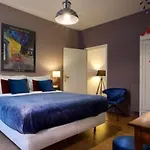 Haarlem Hotel Suites 4*