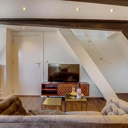 Haarlem Hotel Suites 4*