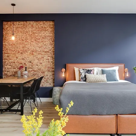 Haarlem Hotel Suites 4*