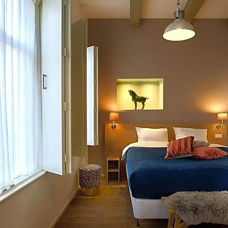 Haarlem Hotel Suites 4*