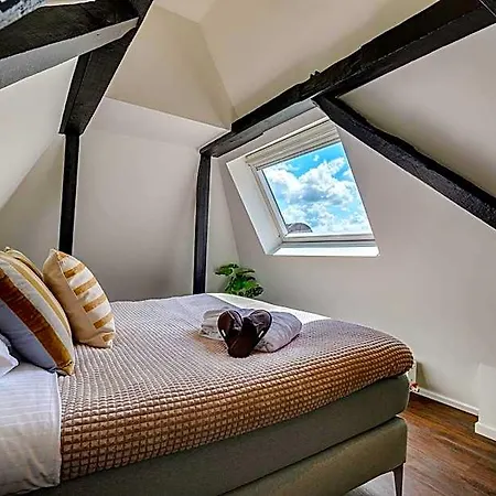 Haarlem Hotel Suites Hotel 4*