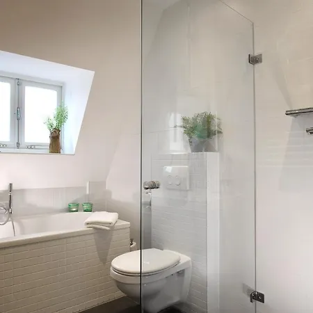 호텔 Haarlem Hotel Suites 4*