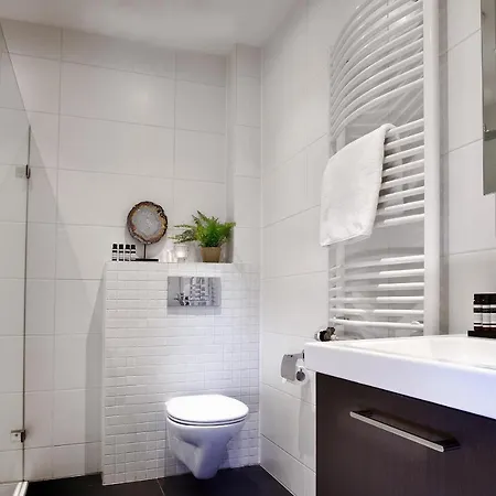 Haarlem Hotel Suites 4* 하를렘