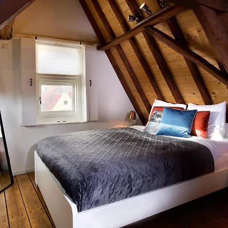 Haarlem Hotel Suites 4*