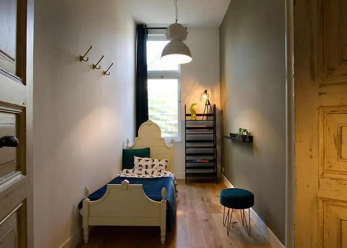 Hotel Haarlem Hotel Suites 4*