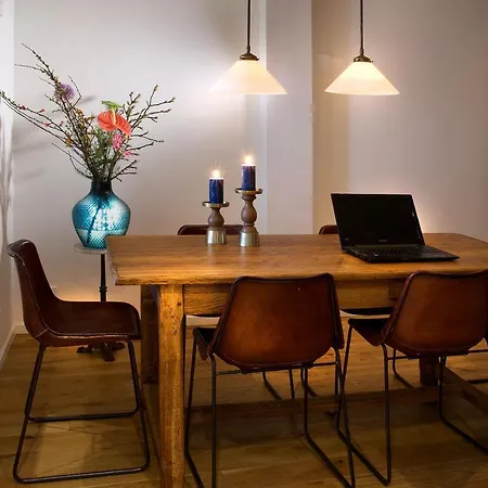 Haarlem Hotel Suites הארלם