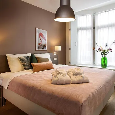 Haarlem Hotel Suites מלון 4*