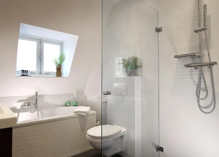 Hotel Haarlem Hotel Suites 4*